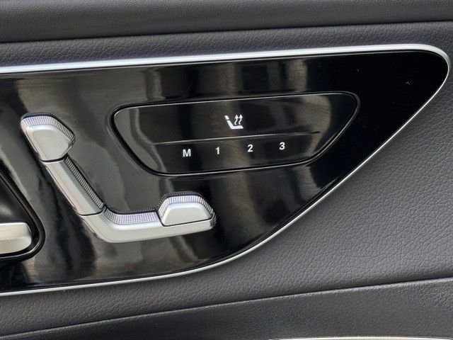 2025 Mercedes-Benz GLC Base - Photo 12