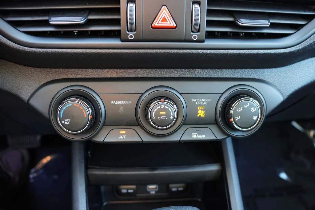 Used 2023 Gravity Gray Kia LXS image 23