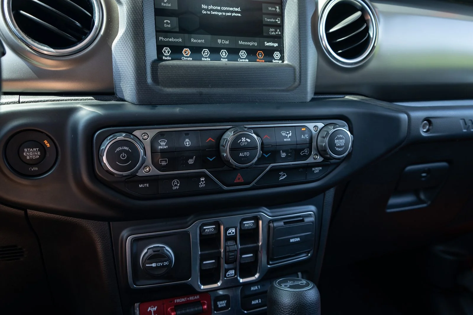 Used 2019 Orange Jeep Unlimited Rubicon image 25
