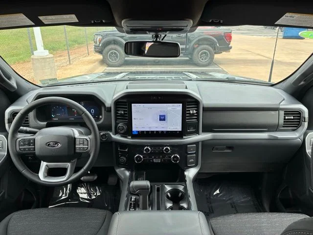 New 2026 Carbonized Gray Metallic Ford XLT image 10