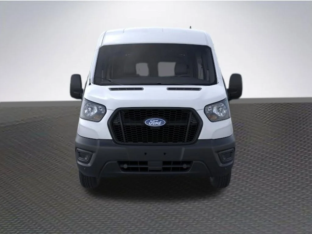 New 2026 Oxford White Ford Cargo Van image 6