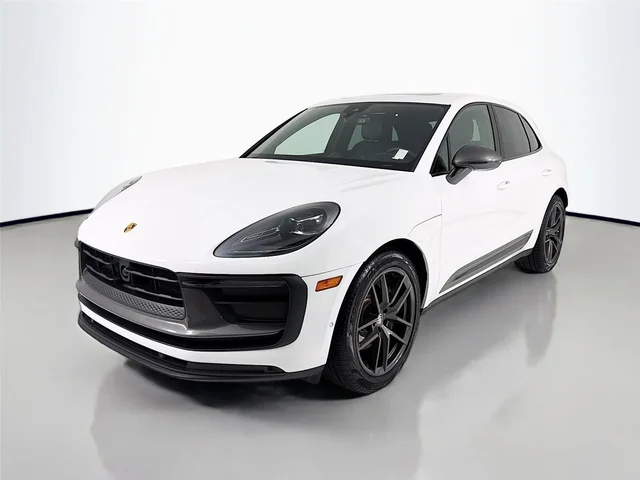 2023 Porsche Macan T