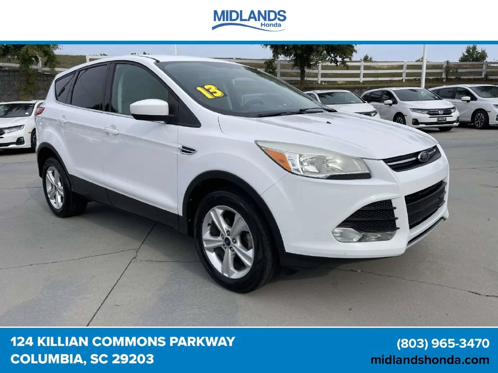 Used 2013 Oxford White Ford SE image 1