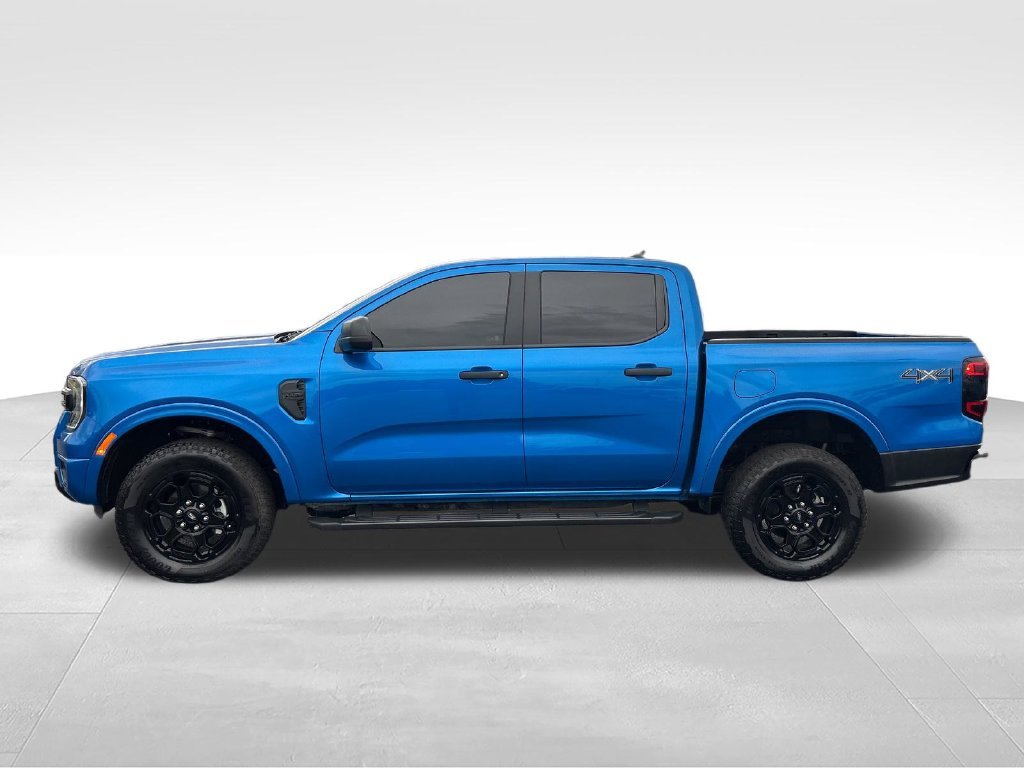 Used 2025 Blue Ford XLT image 2