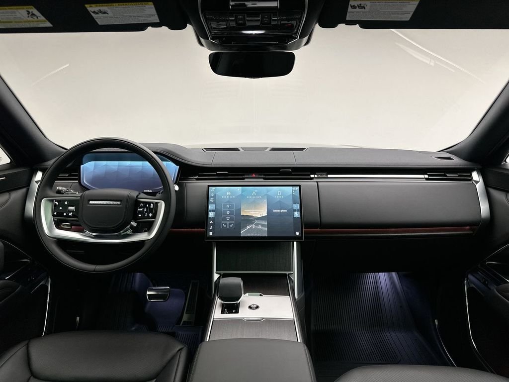 New 2026 Belgravia Green Metallic Land Rover SE image 16