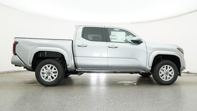 New 2026 Celestial Silver Metallic Toyota  SR5 image 13