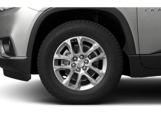 Used 2019 Summit White Chevrolet LT Cloth image 14