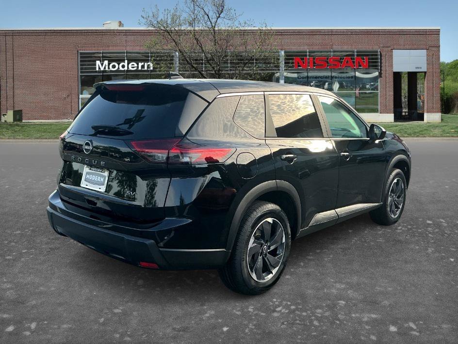 Used 2024 Super Black Nissan SV image 4