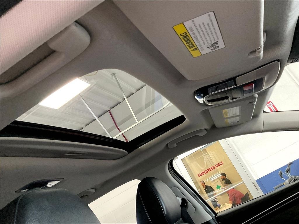 Used 2023 Shimmering Silver Hyundai SEL image 22