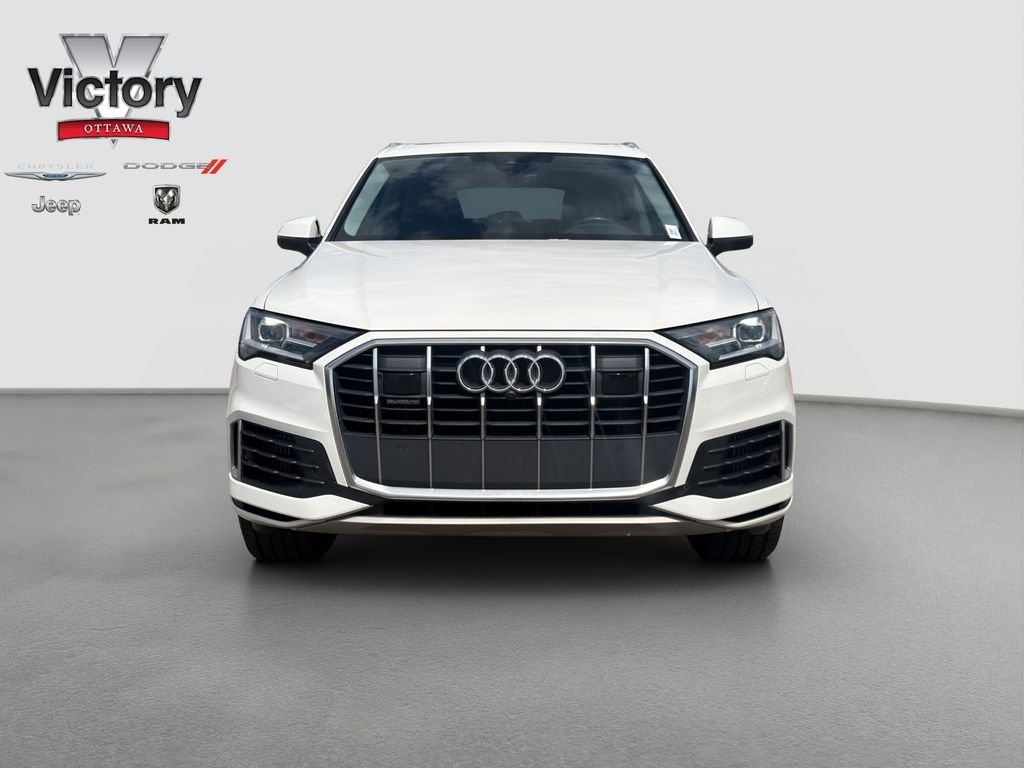 Used 2023  Audi 55 Premium Plus image 2