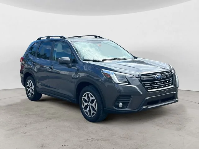 Used 2022 Gray Metallic Subaru Premium image 7