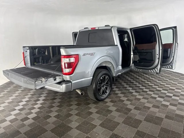 Used 2022 Silver Ford Lariat image 14