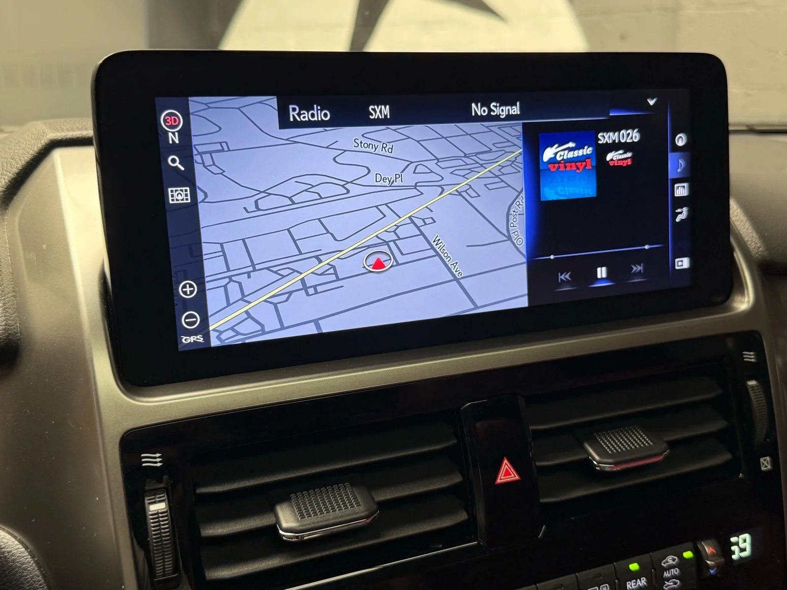Used 2022 Starfire Pearl (077) Lexus PREMIUM image 15