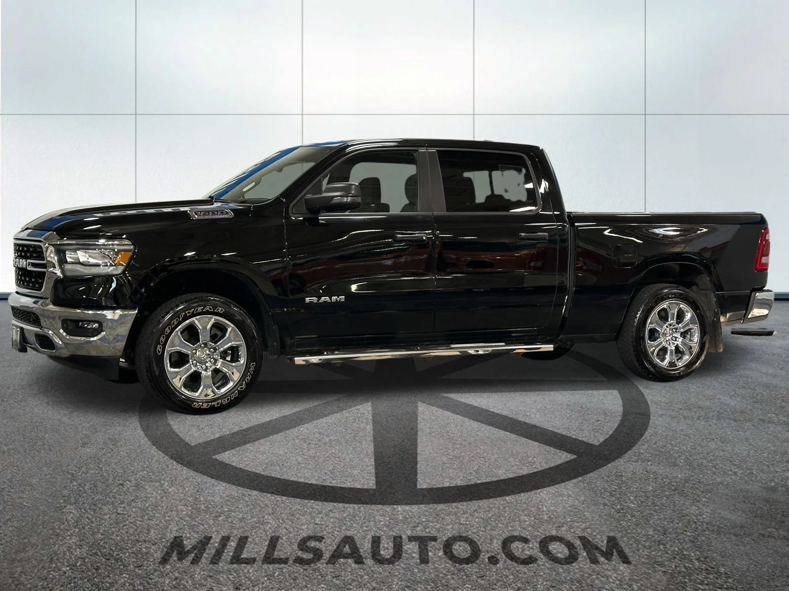 Used 2023 RAM Ram 1500 Pickup Big Horn/Lone Star with VIN 1C6SRFMTXPN522340 for sale in Baxter, Minnesota