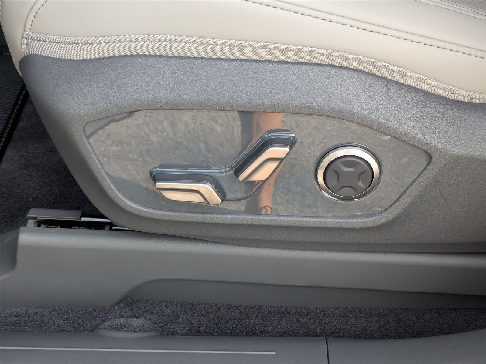 2026 Kia EV9 Wind - Photo 15