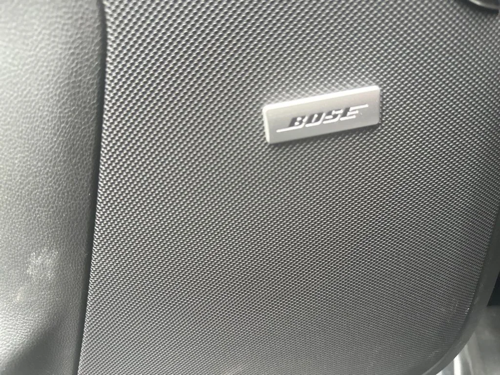 Used 2023 Blue GMC Denali image 7