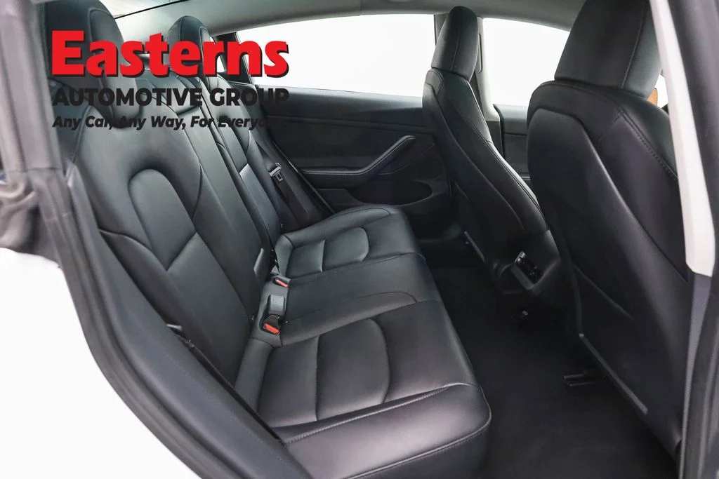 Used 2023 White Tesla Base image 16
