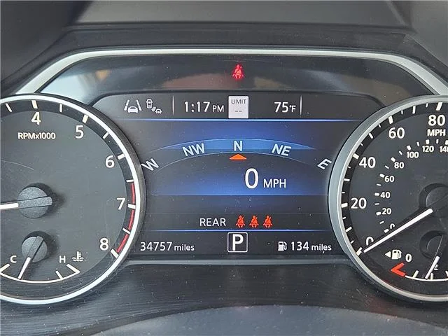 Used 2024 QAB  Whit Nissan Platinum image 16