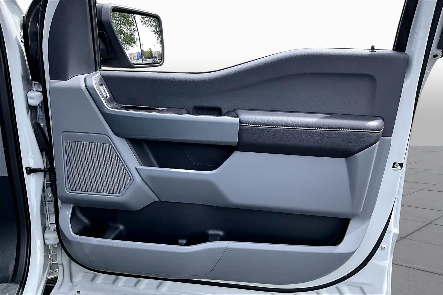 Used 2023 Avalanche Ford XLT image 22