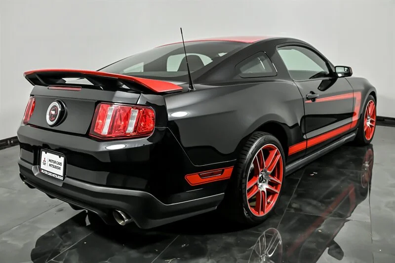 2012 Ford Mustang Boss 302 - Photo 9