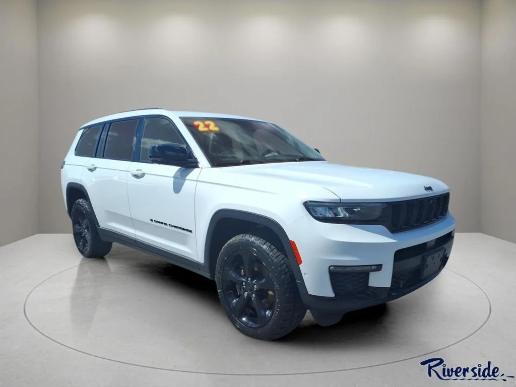 Used 2022 White Jeep Limited image 1