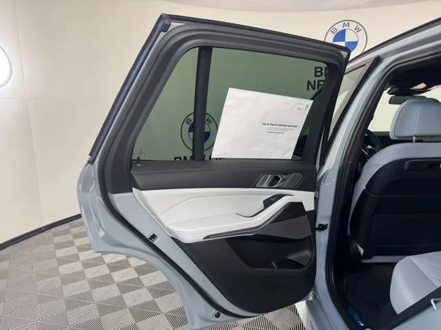 New 2026 Brooklyn Grey Metallic BMW xDrive40i image 17