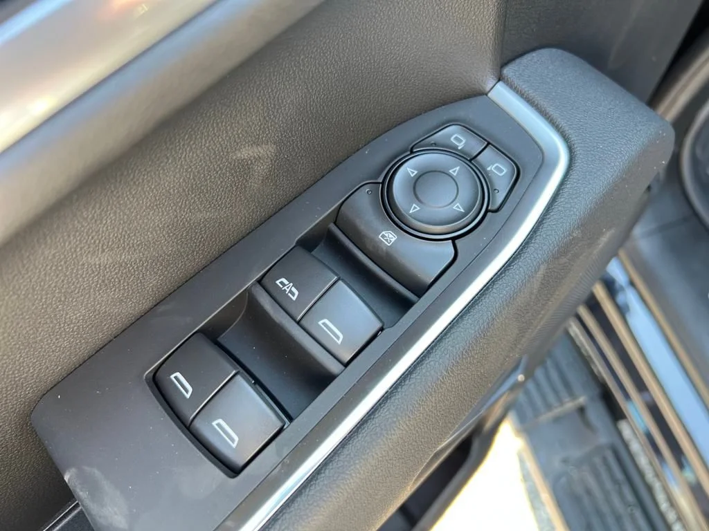 Used 2026 Silver GMC SLE image 12
