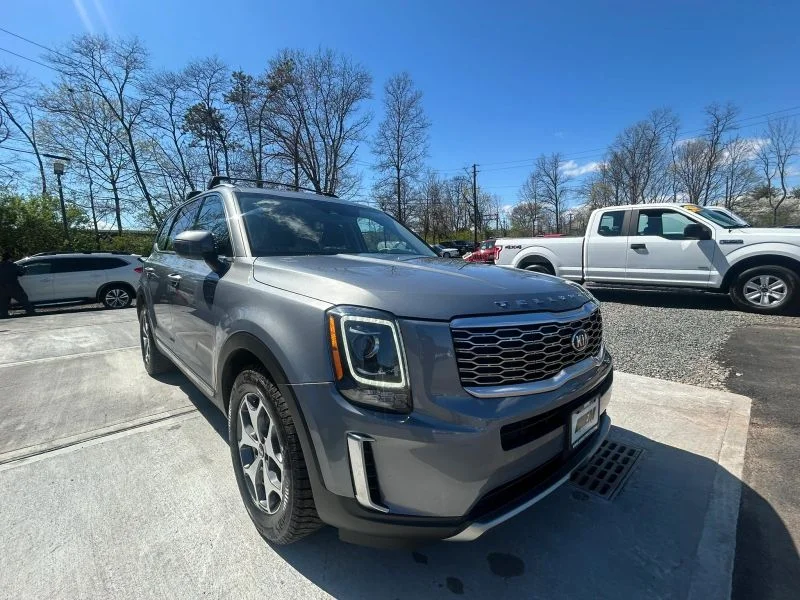 Used 2020 Blue Kia EX Sport Utility 4D image 20