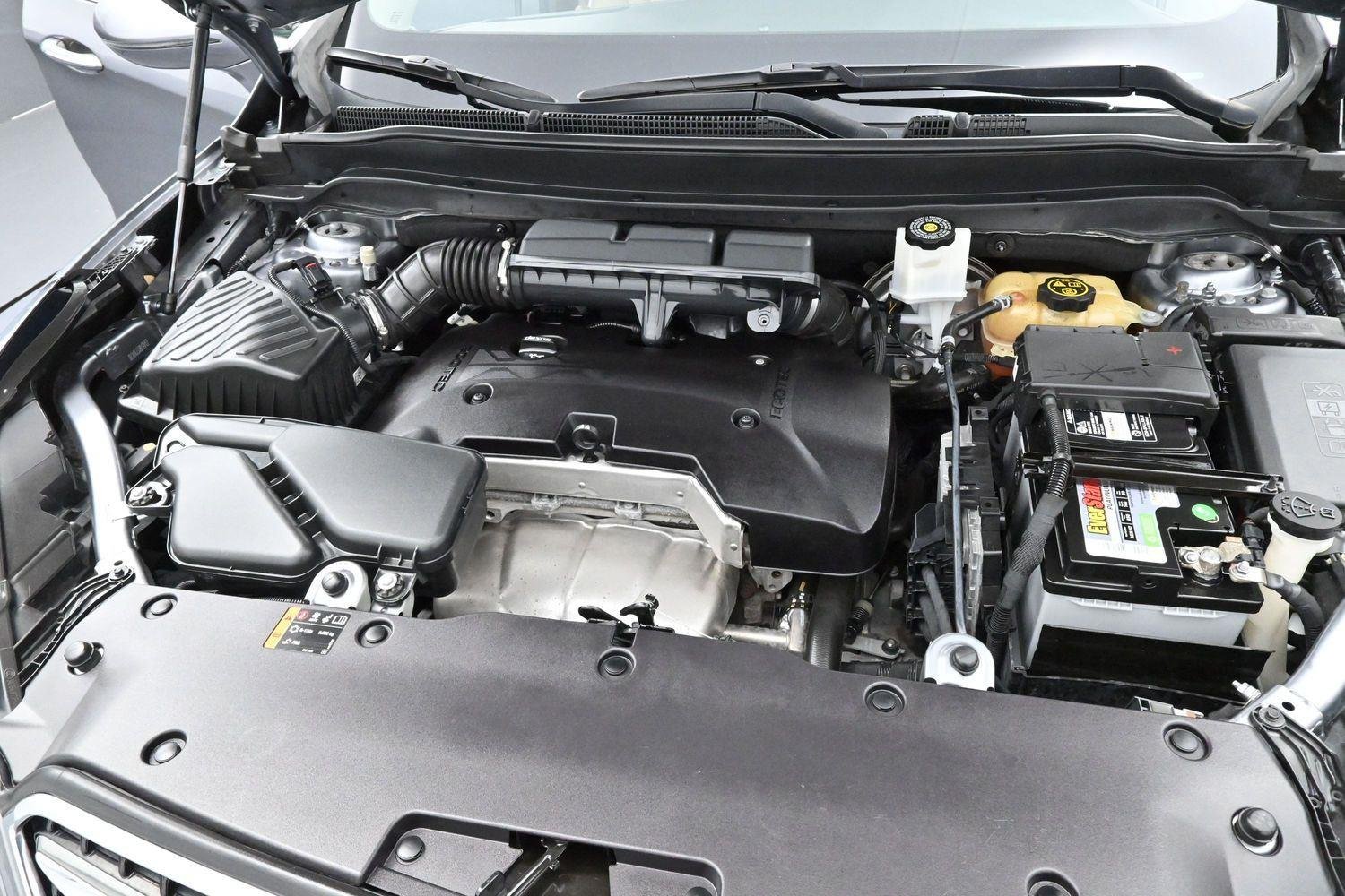 Used 2019 Satin Steel Metallic Buick Essence image 29