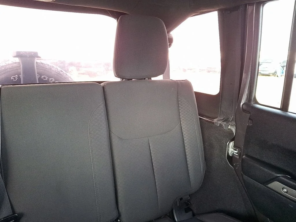 Used 2018 Gray Jeep Sport S 4x4 image 54