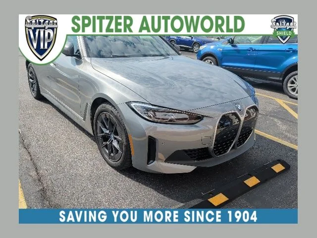 Used 2023 Gray BMW eDrive40 image 1