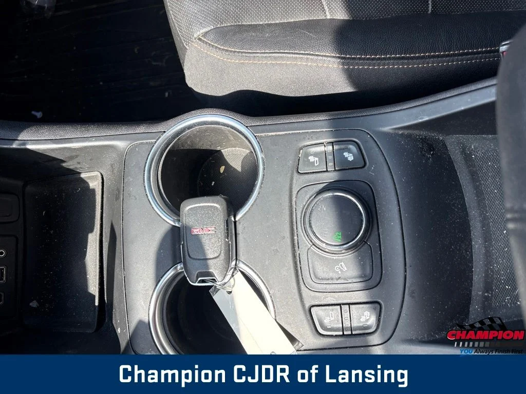 Used 2019 Black GMC SLT image 25