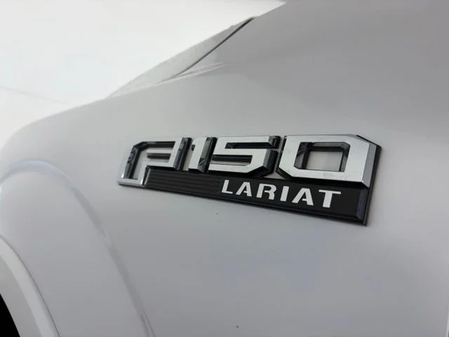 Used 2018 White Platinum Clearcoat Metallic Ford Lariat image 53