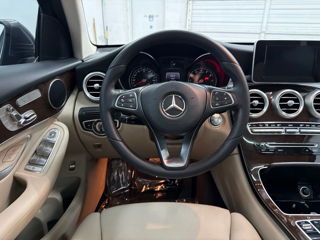 Used 2018 Gray Mercedes-Benz GLC 300 image 21