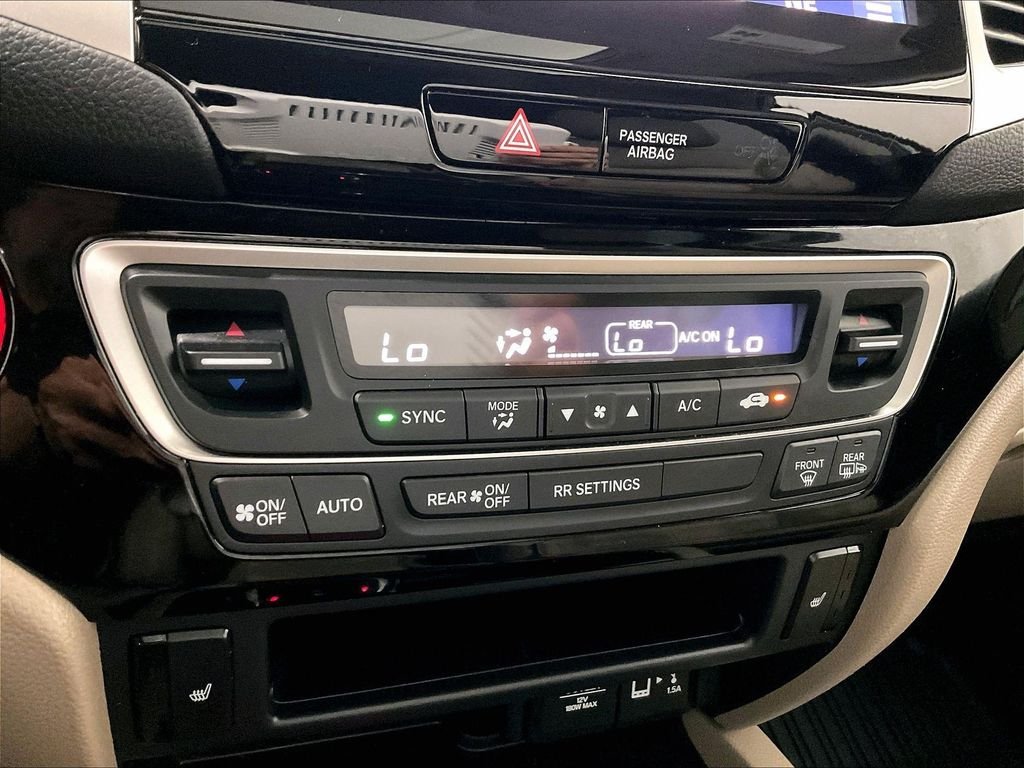 Used 2020 Gray Honda RTL-E image 26