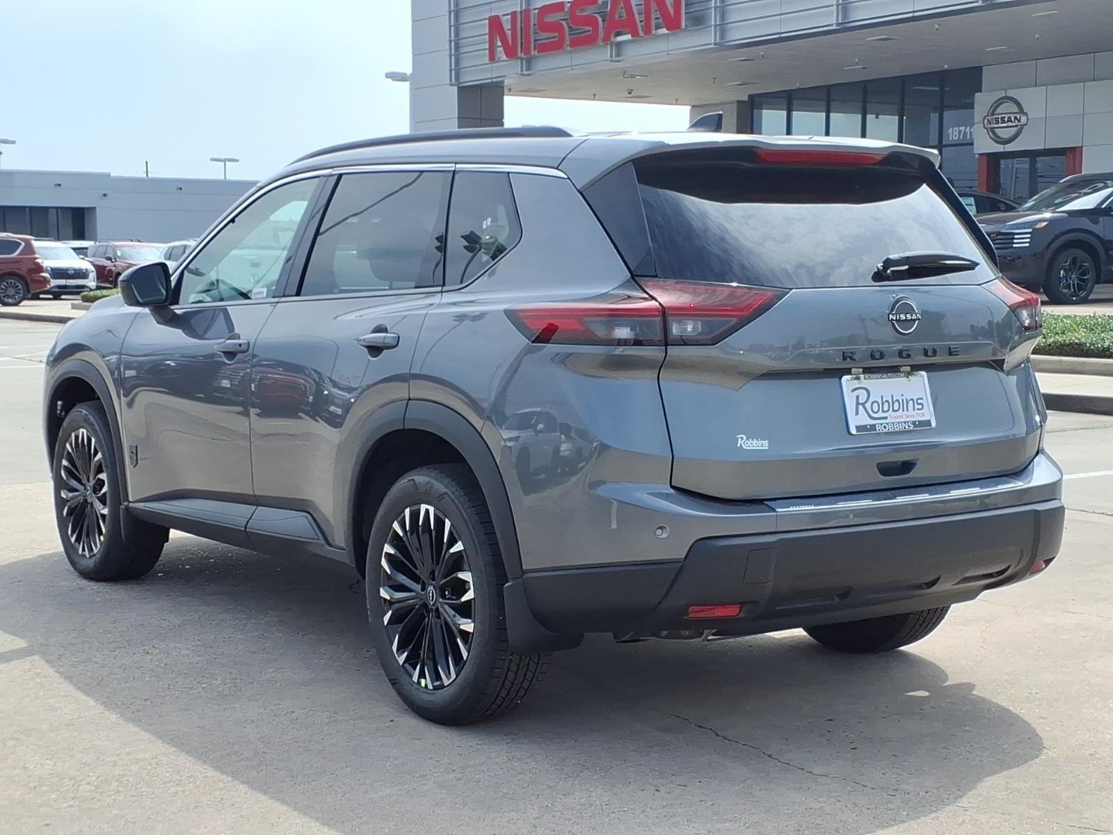 2026 Nissan Rogue Dark Armor™ Gray at Robbins Nissan