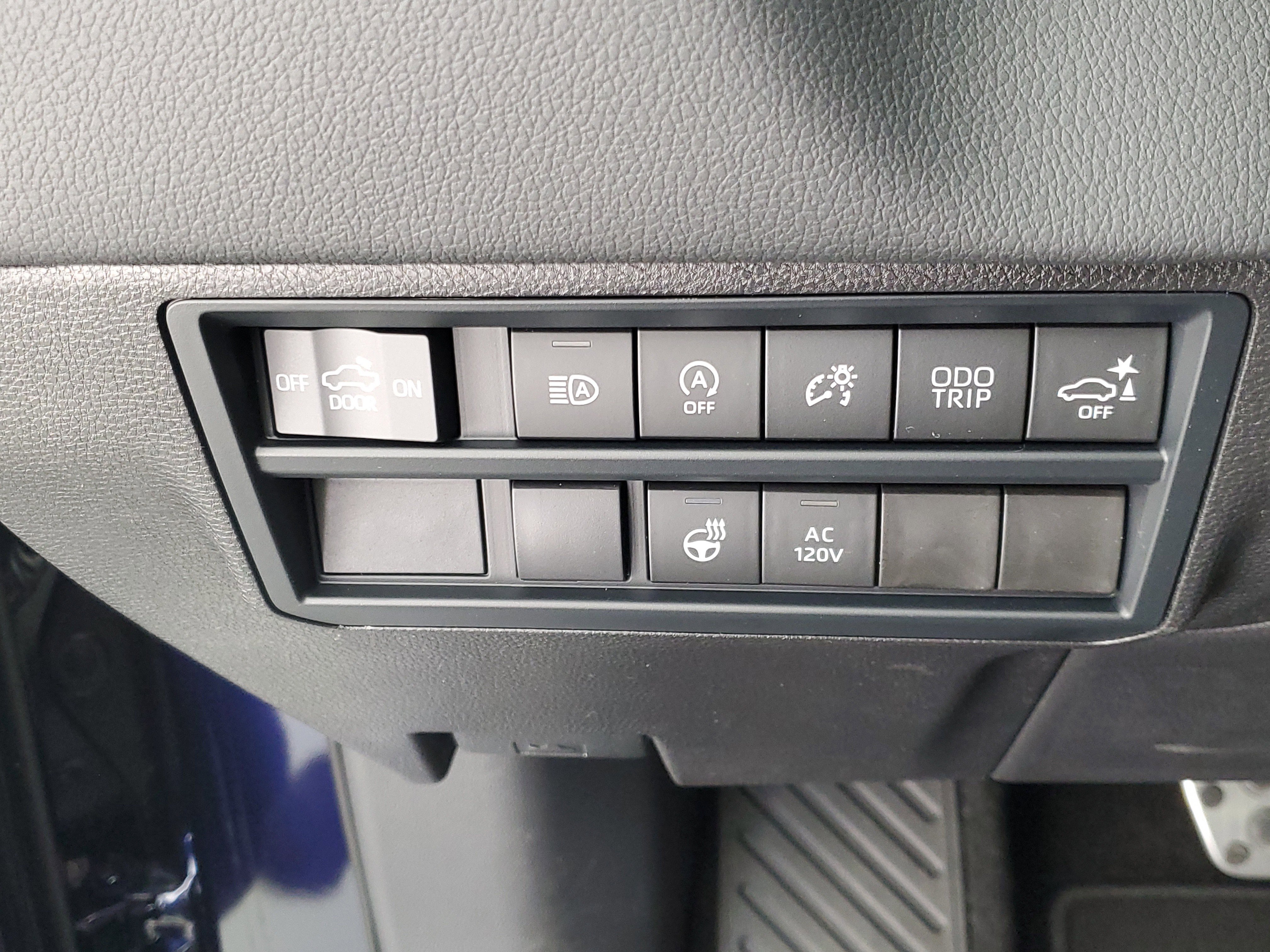 2026 Toyota Tundra Limited - Photo 33
