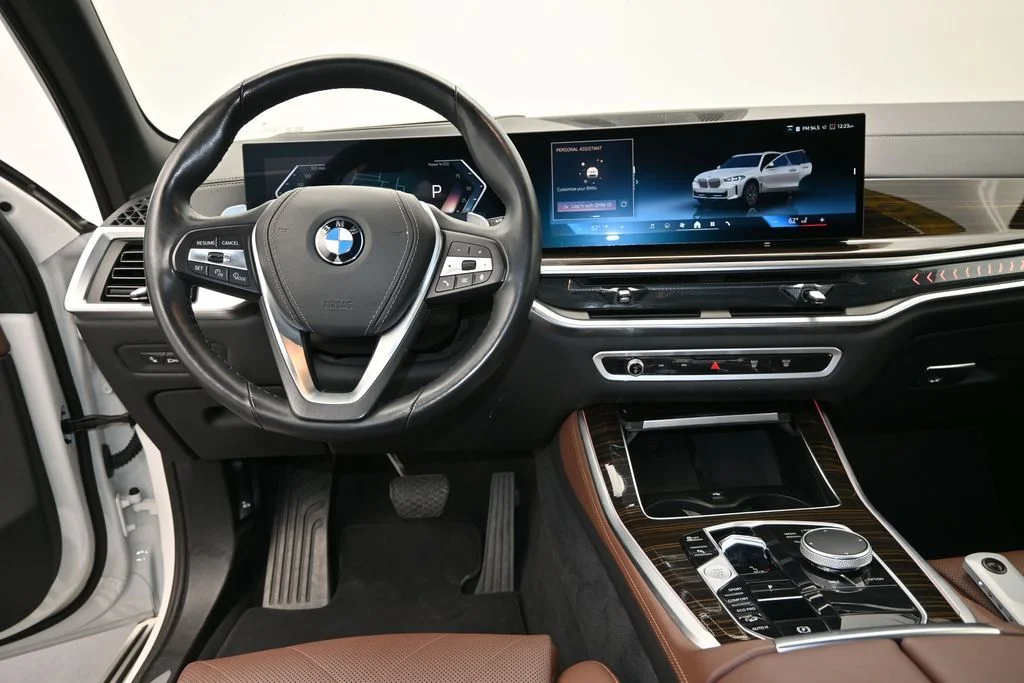 Certified Used 2025 White Metallic BMW xDrive40i image 16