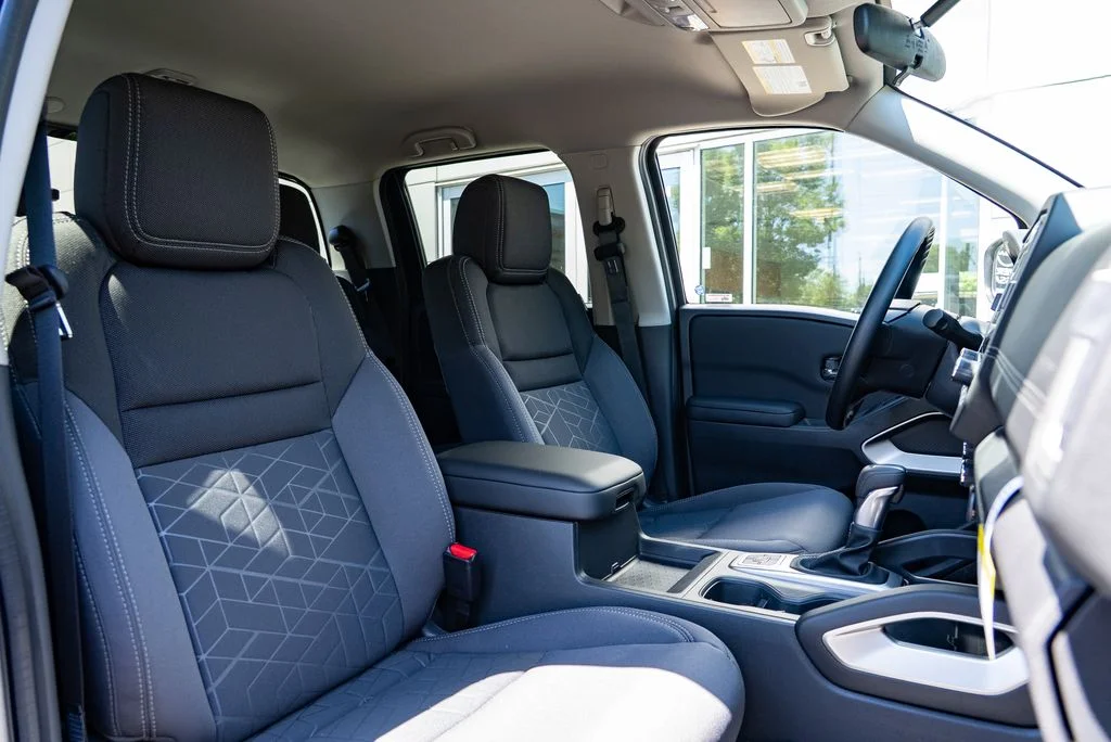 New 2026 Super Black Nissan Crew Cab SV Long Bed image 28