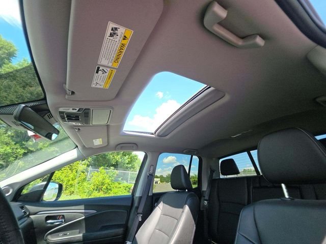 Used 2025 Black Honda RTL image 10