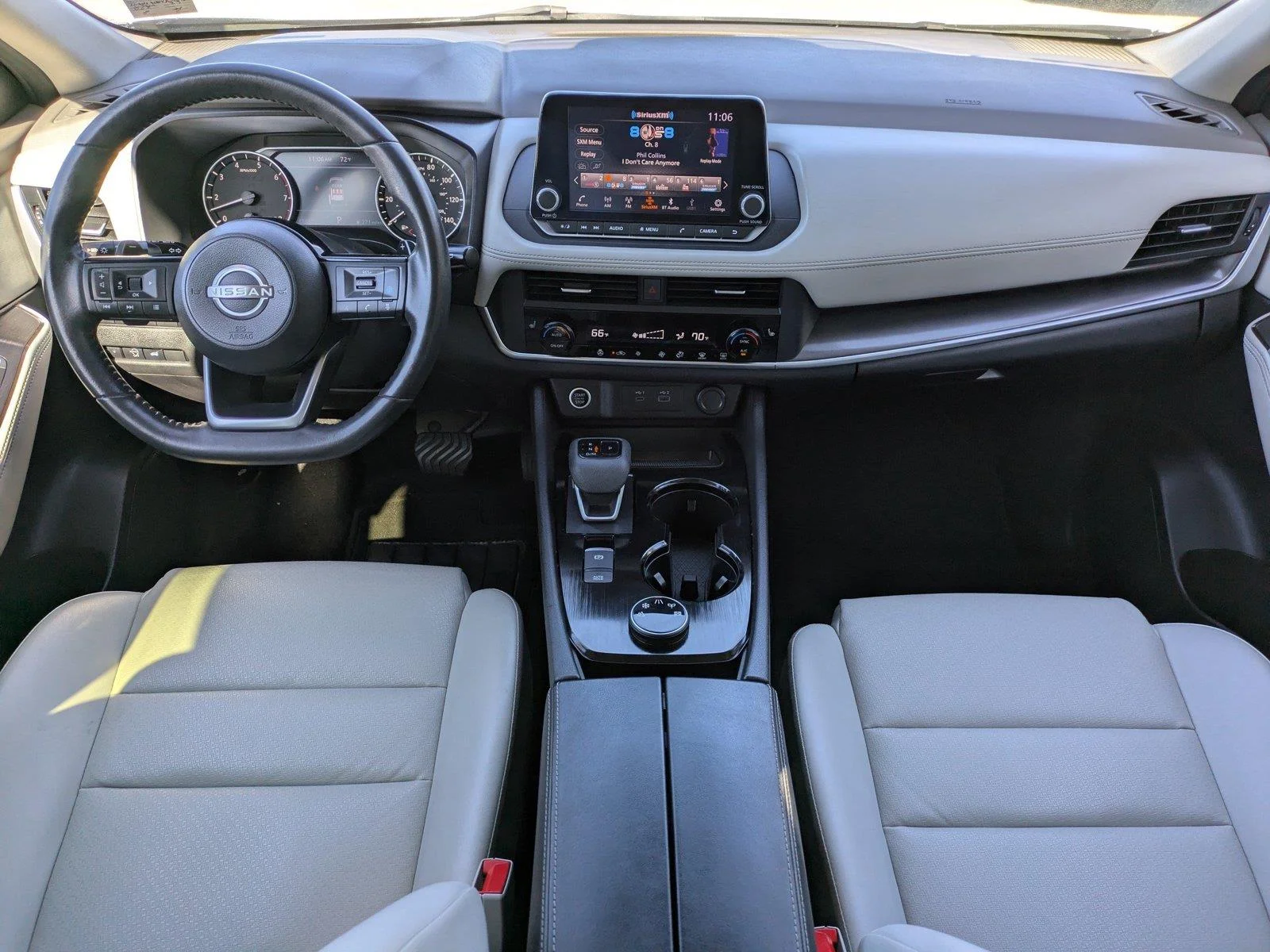Used 2023 Pearl White Tricoat Nissan SV image 15