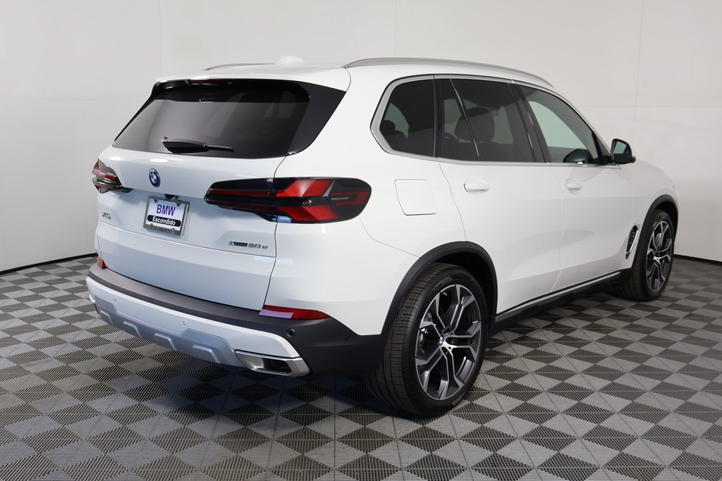 Used 2026 Alpine White BMW xDrive50e image 2