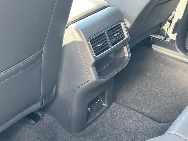 2026 Volkswagen Atlas Cross Sport SE w/Tech - Photo 22