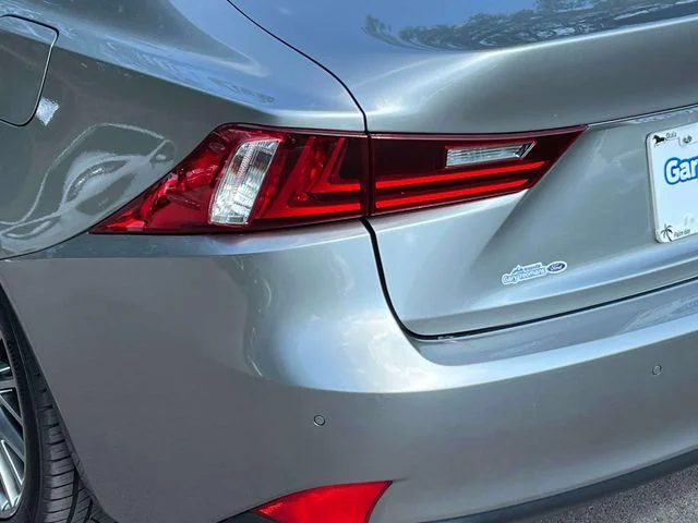 Used 2015 Silver Lexus 250 image 10