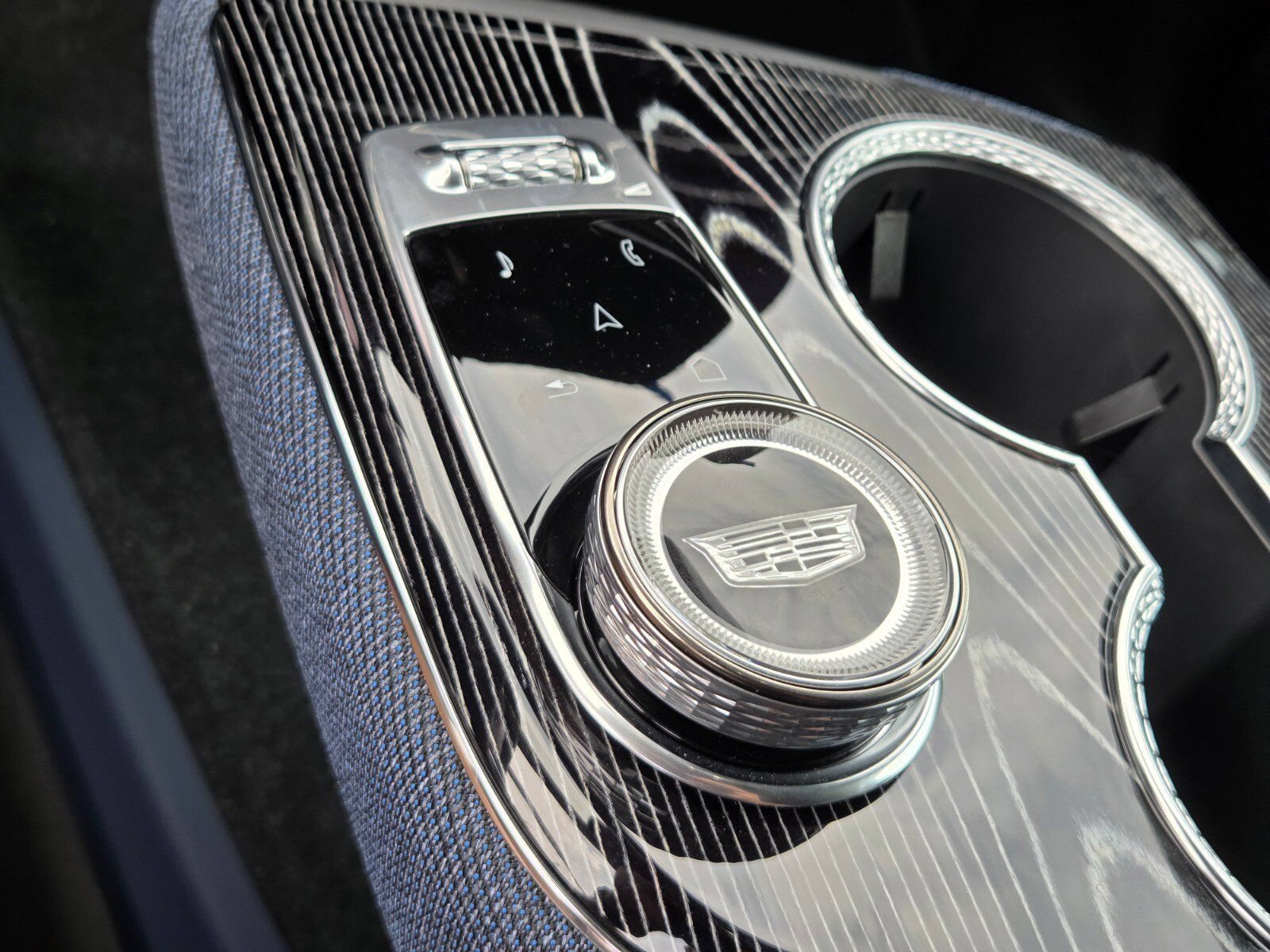 2026 Cadillac OPTIQ Premium Sport - Photo 26