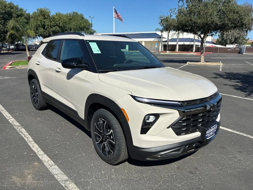 2026 Chevrolet Trailblazer Activ's photo