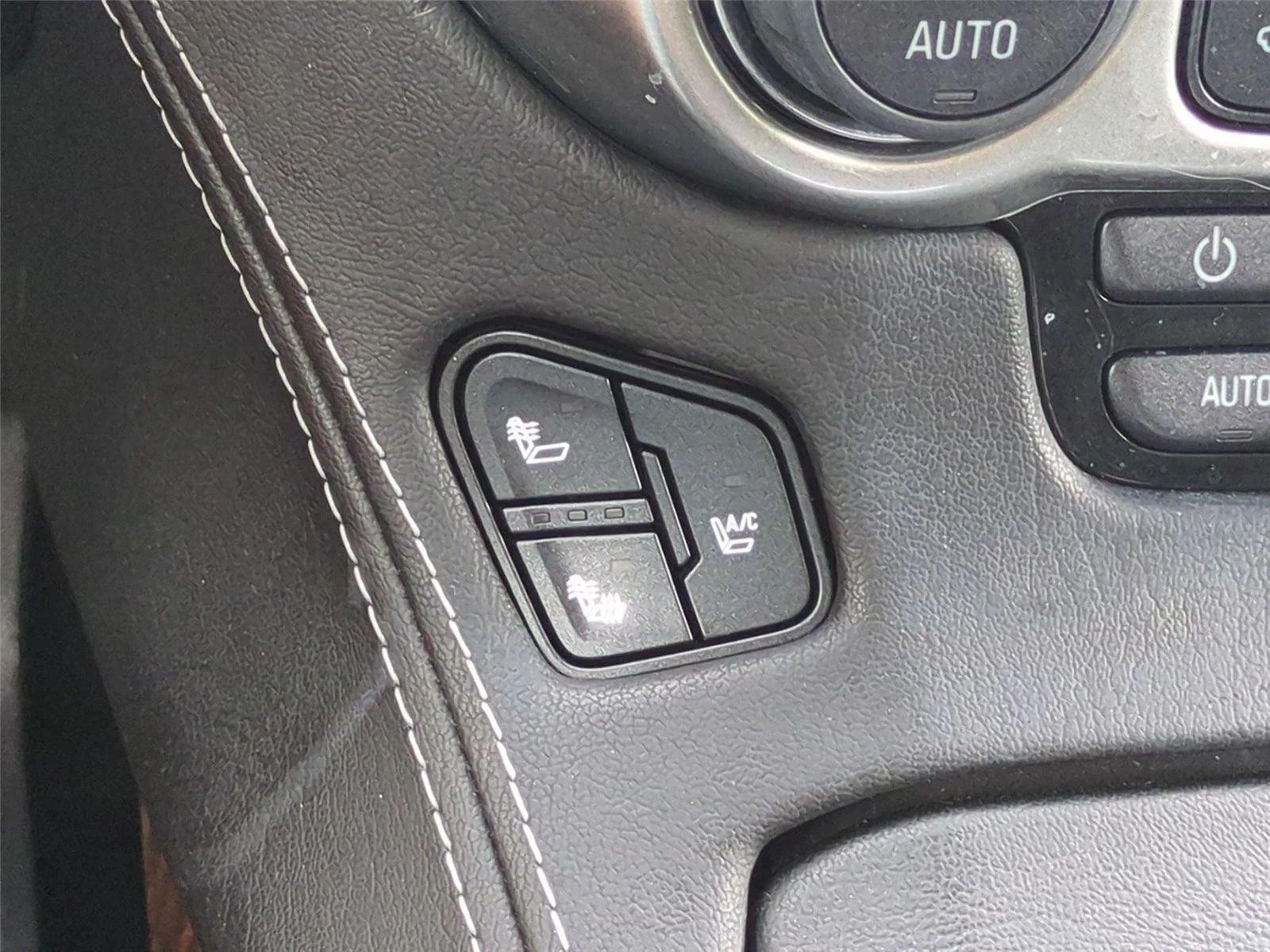 Used 2015 Tungsten Metallic Chevrolet LTZ image 29