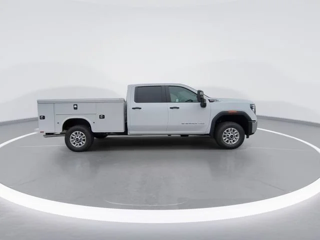 New 2026 Summit White GMC Pro image 9