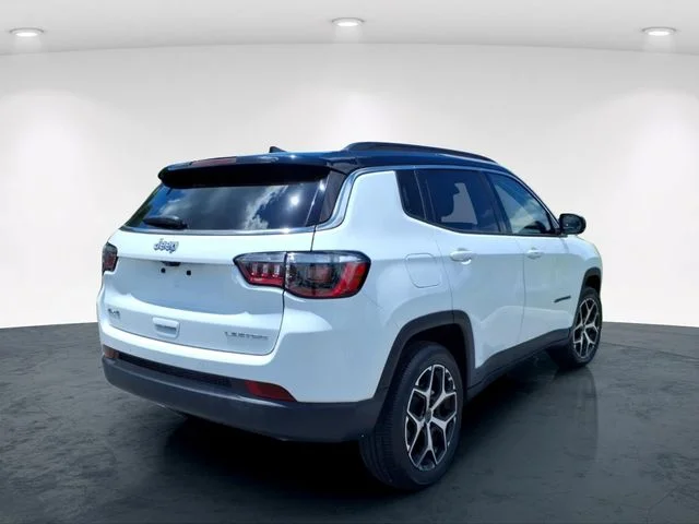 Used 2025 White Jeep Limited image 13