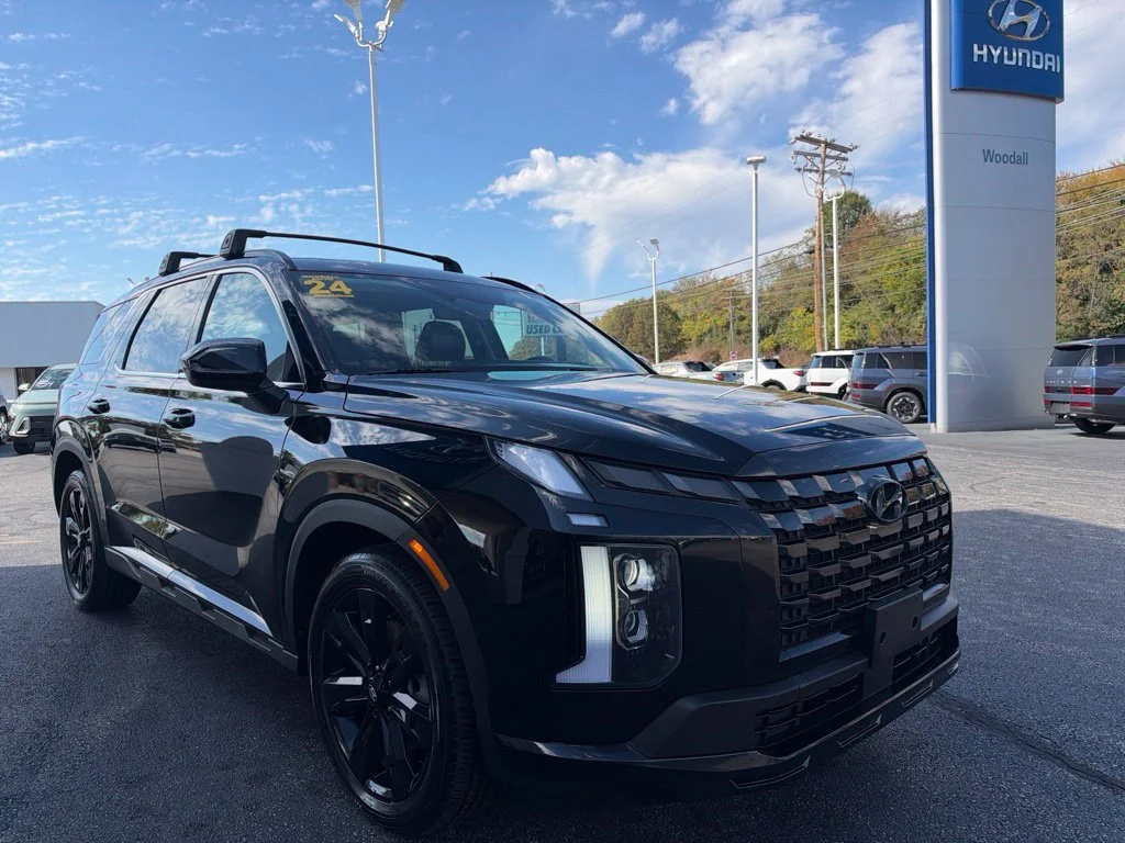 Used 2024 Black Hyundai XRT image 4